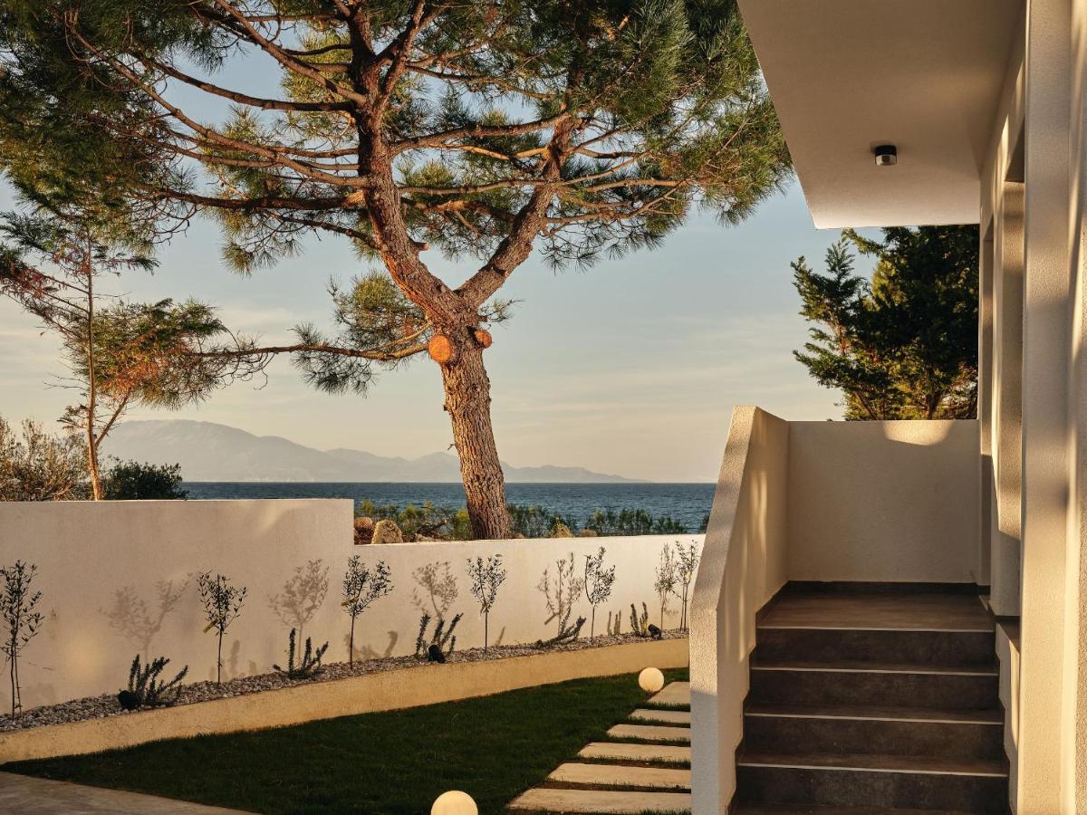 Oceanis Suites With Private Heated Pools And Sea View, By Zantewize Kypseli Exterior photo
